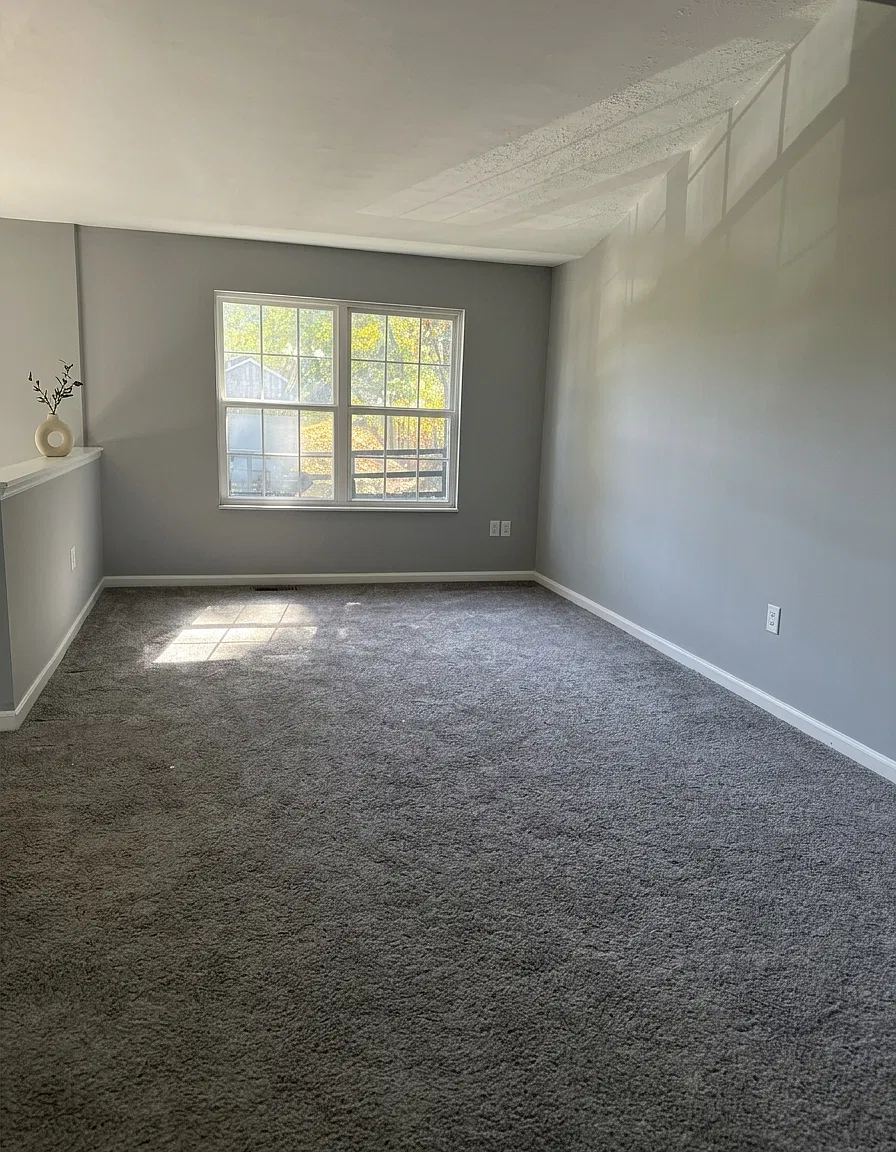 3 bed, 2.5 bath, $2,195 — Photo 2