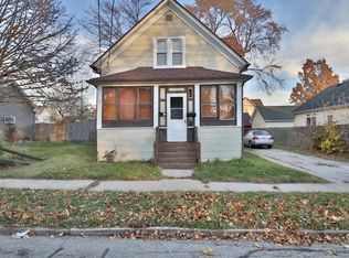 6637 17th Ave, Kenosha, WI 53143