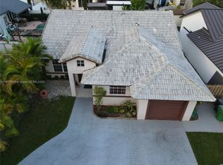 Venezia Homes Estates, Miami, FL 33182