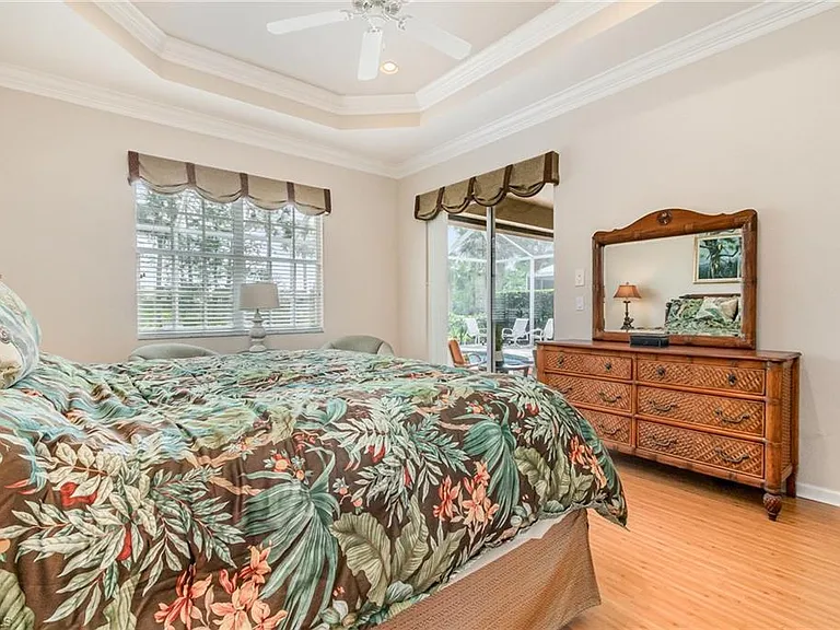 20083 Seadale Ct — Photo 17