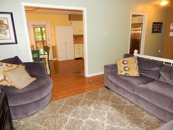 5th image of 1623 Dunraven Dr