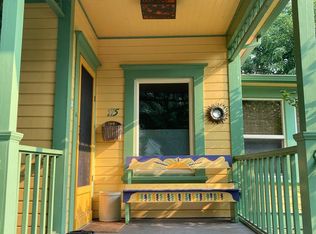 715 SE Bidwell St, Portland, OR 97202