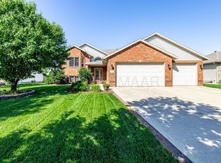 3027 31st St S, Fargo, ND 58103