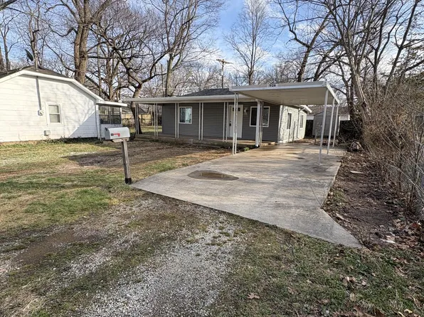 1926 E Monroe St, Springfield, MO 65802