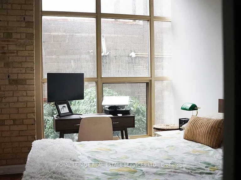 736 Dundas St E #203 — Photo 18