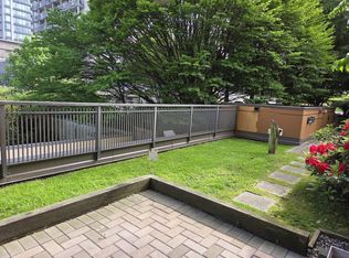 511 Rochester Ave #304, Coquitlam, BC V3K0A2