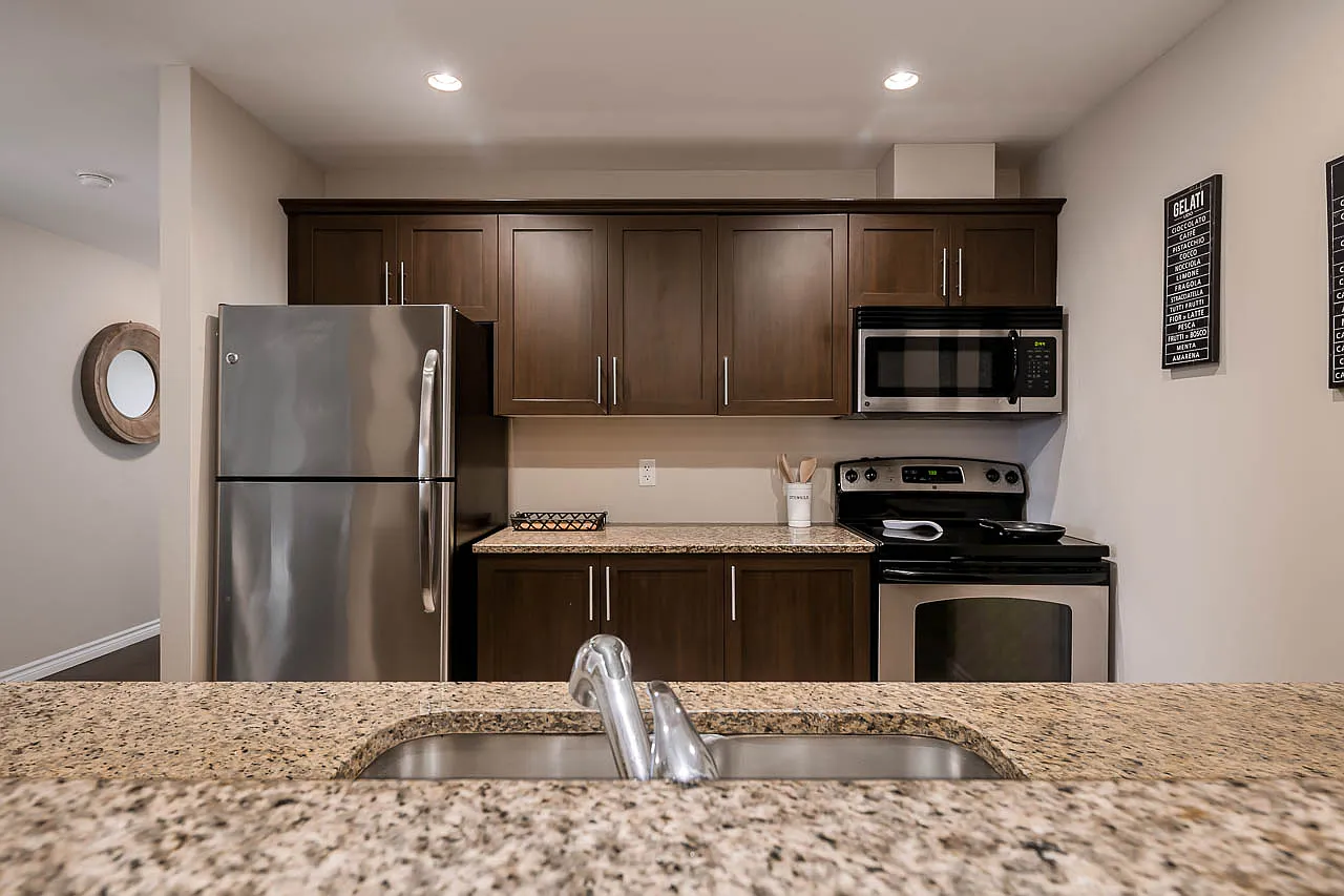 The Vincent Coleman Apartments — Photo 1