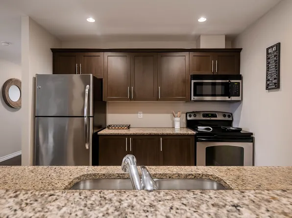 The Vincent Coleman Apartments