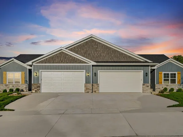 931 Dubs Dr, Iowa City, IA 52246