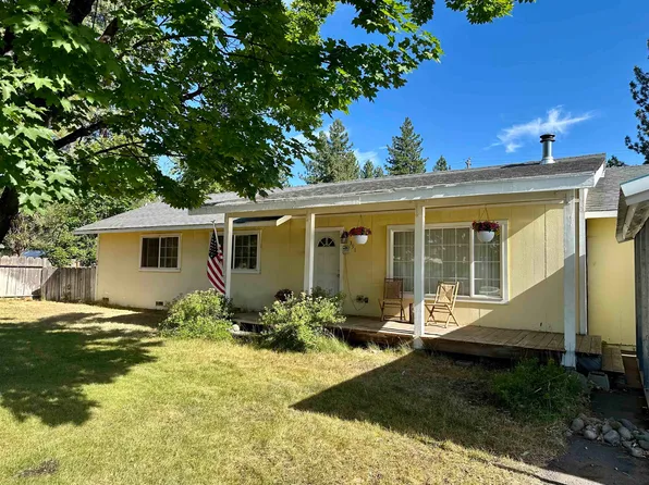 391 1st St, Chester, CA 96020