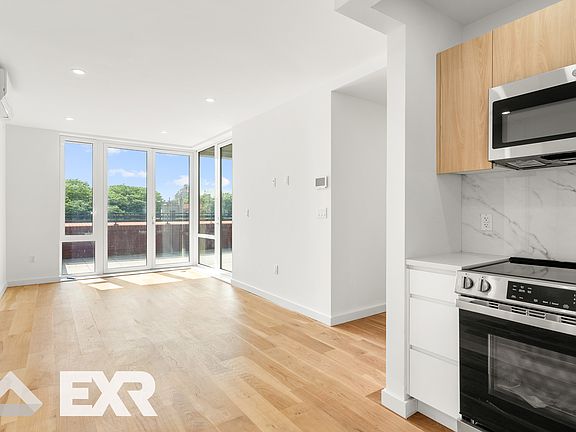 3rd image of 105 Rogers Ave #608