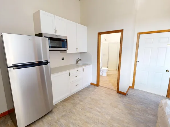 542 Benson Ave SW #224, Willmar, MN 56201
