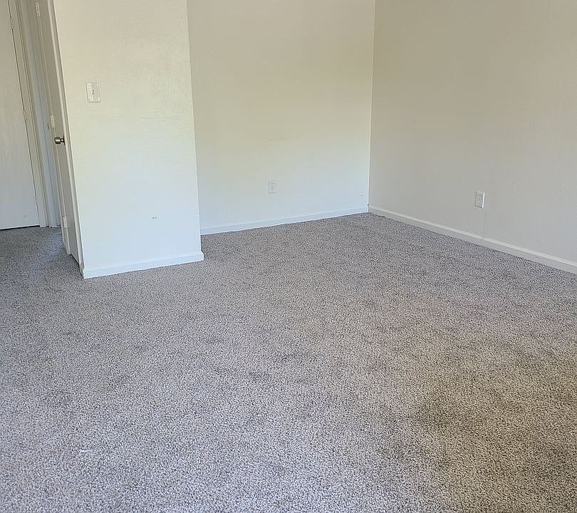 2nd image of 300 S Pratt Ave APT 13
