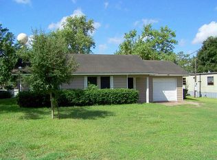 214 S 1st St, Beasley, TX 77417
