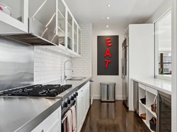 65 West 13th Street image 9 of 23