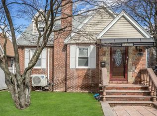 243-11 130th Rd, Rosedale, NY 11422