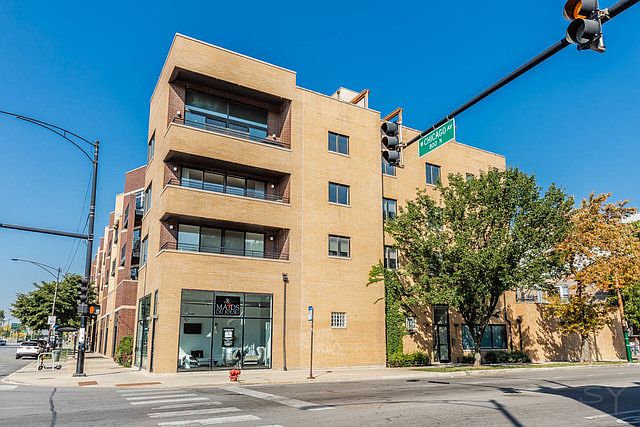 1st image of 2800 W Chicago Ave APT 3E