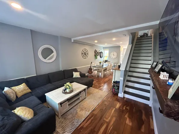 2178 E Cumberland St, Philadelphia, PA 19125