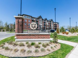5 Greenwich St #210, Barrie, ON L4N 7Y8