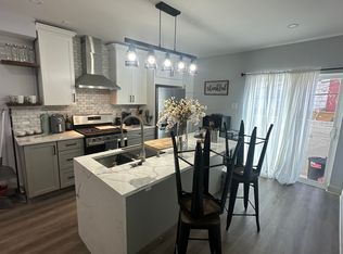 (Undisclosed Address), Philadelphia, PA 19145