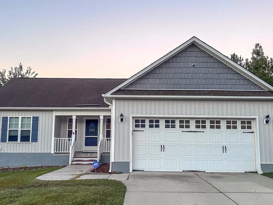 312 Jasmine Ln