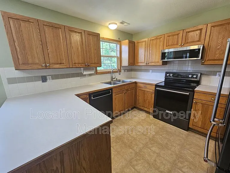 4104 Saddlehorn Dr — Photo 25
