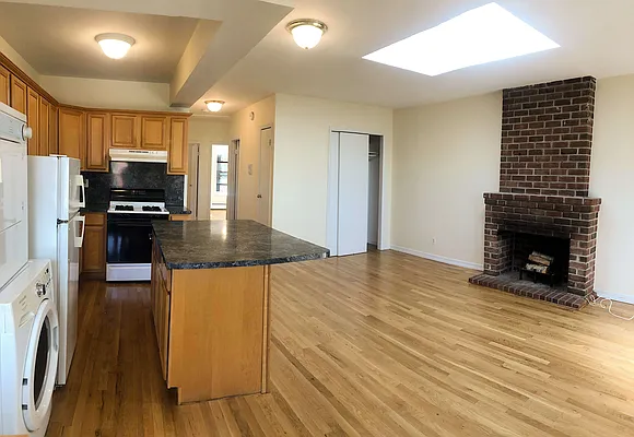 Rented by Halstead Real Estate | media 16