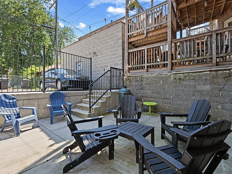 2451 N Albany Ave #1 — Photo 22