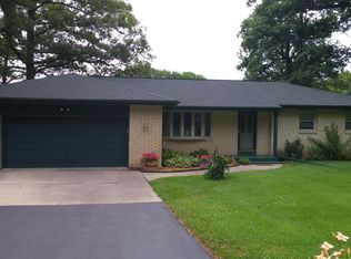 20752 White Oaks Rd, Morrison, IL 61270