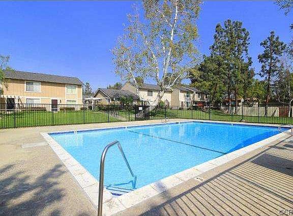 3rd image of 3875 Chelsea Dr