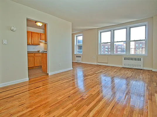 Rented by SW Queens Mezzanine | media 12