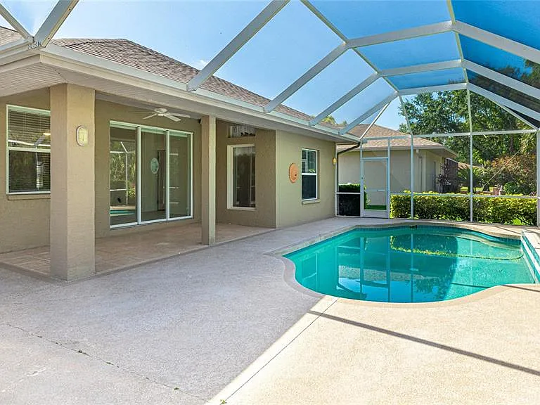 534 Oak Bay Dr — Photo 38