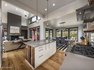 424 E Saddle Dr, Midway, UT 84049