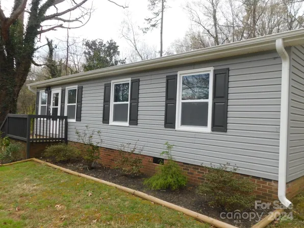 312 Pinetree Dr, Salisbury, NC 28144