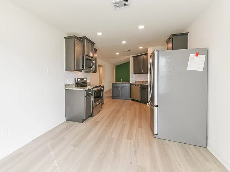 15238 Snowdrop Field Dr — Photo 9