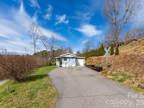 2nd image of 20 Ox Creek Rd
