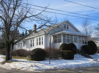 41 Oneida Ave, Worcester, MA 01606