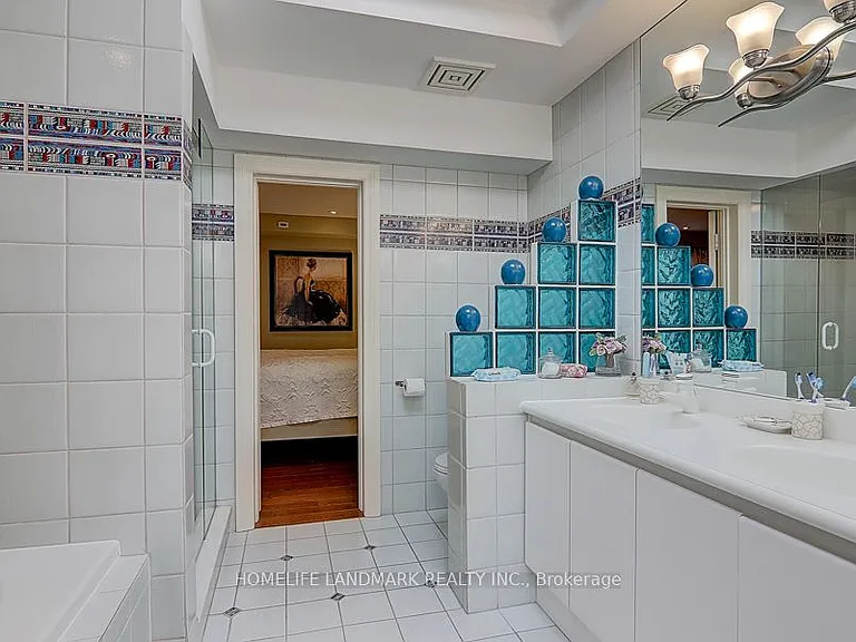 35 Gardiner Rd E — Photo 27