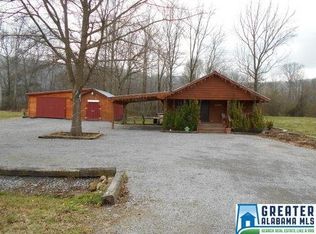 1500 Pleasant Valley Rd, Gallant, AL 35972
