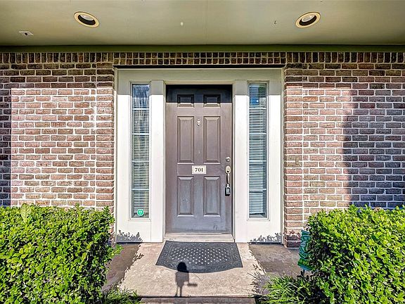 3rd image of 3001 Murworth Dr Unit 701