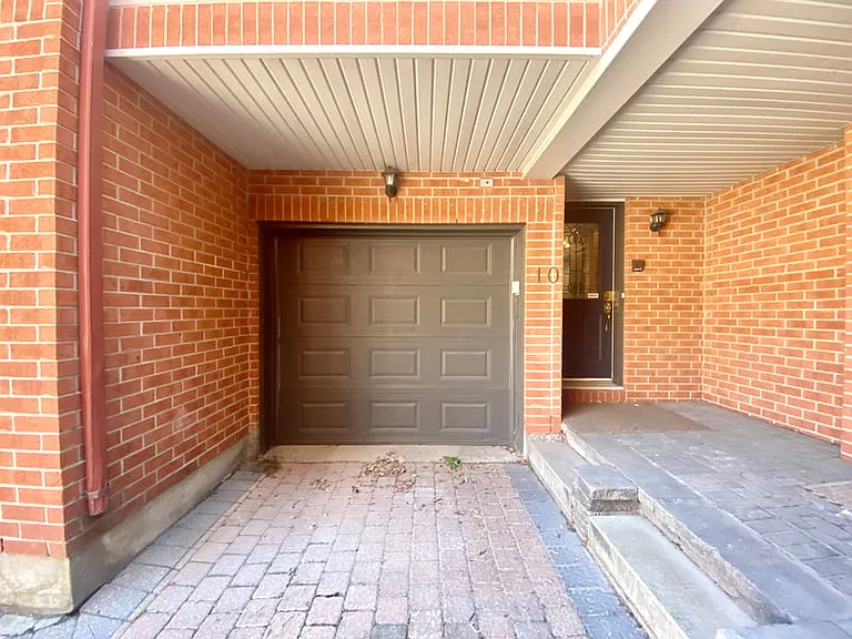 10 Stockport Point — Photo 2