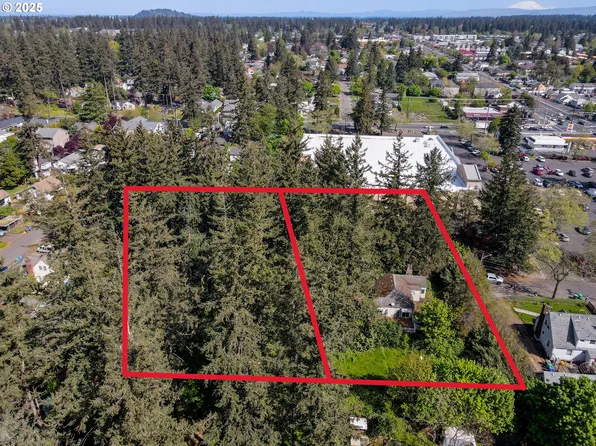 12030 SE Rhone St, Portland, OR 97266