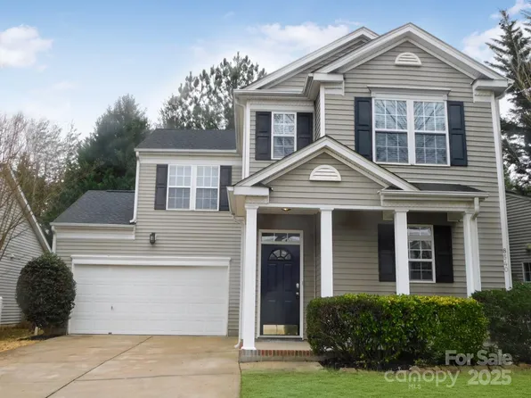 8540 Filbert Ln, Charlotte, NC 28215