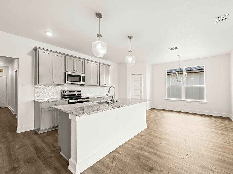 2nd image of 1213 Peppermint Dr