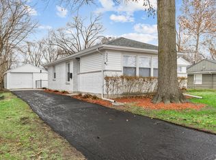 323 Sauk Trl, Park Forest, IL