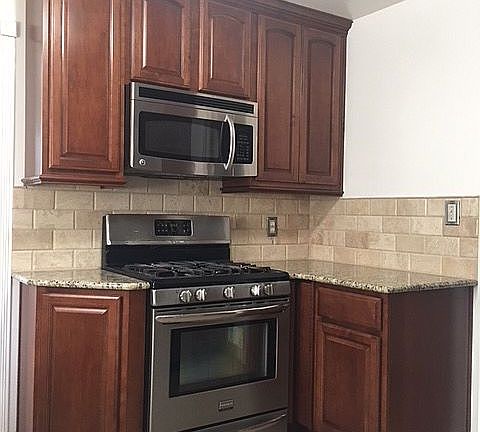 3rd image of 6130 Orchard Ave