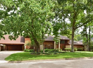 6722 Coral Ridge Rd, Houston, TX 77069