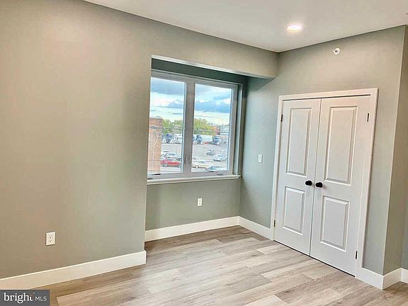 5th image of 1812 Germantown Ave #3C