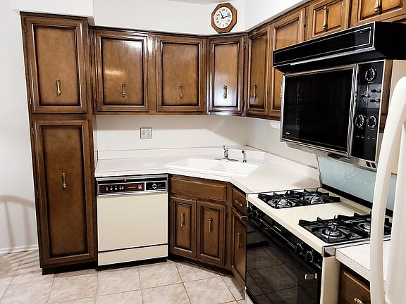 5th image of 175 Lake Blvd APT 330