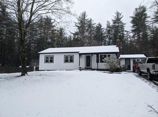 65 Ash St, Townsend, MA 01469